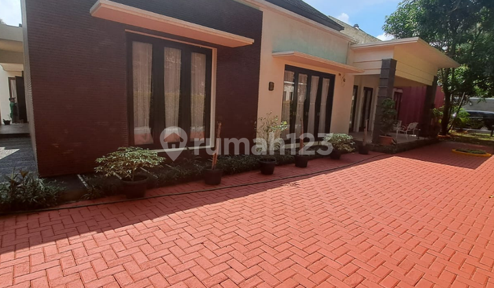 Dijual - Rumah Hook Full Furnished di Radio Dalam, Jakarta Selatan 2