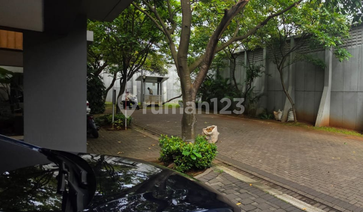 Dijual - Rumah Full Furnished di Greenwich Pak Bsd City, Pagedangan, Tangerang 2