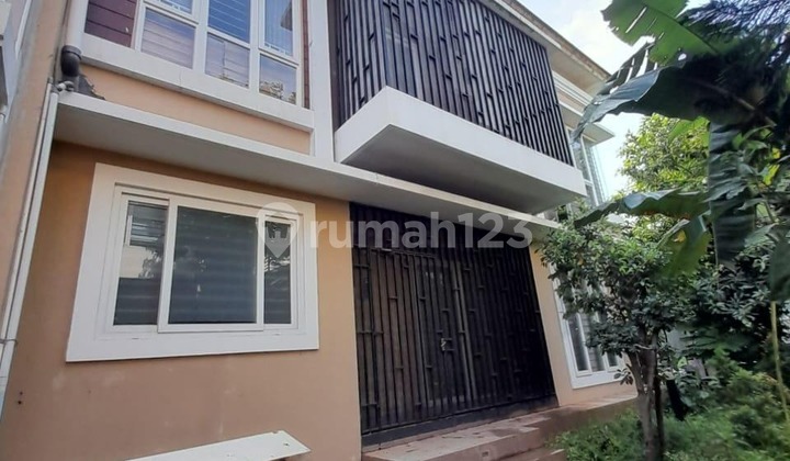 Rumah Dijual - Foresta BSD City, Tangerang