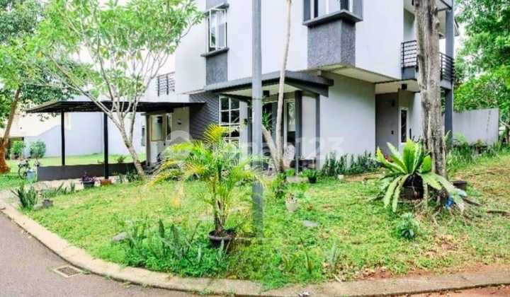 For Sale House in Graha Raya For Sale House in Graha Raya