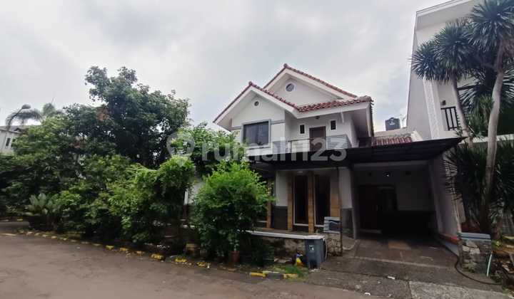 For Sale: House in Puri Bintaro, Sector 9 Bintaro Jaya, Serene and Cool Atmosphere.