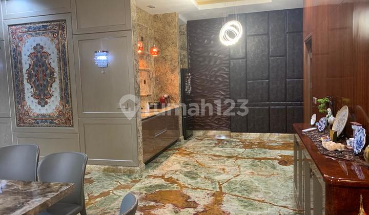 For Quick Sale: Paladian Park Apartment, Kelapa Gading, North Jakarta 2