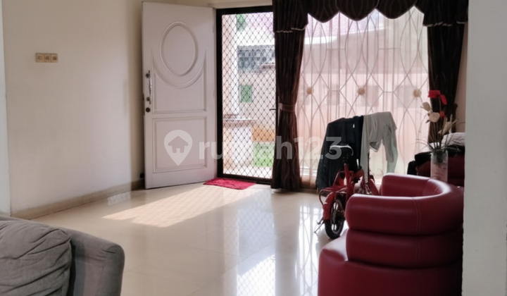 Jual Cepat Rumah Hoek Metro Permata 1 Karang Tengah Tangerang 2