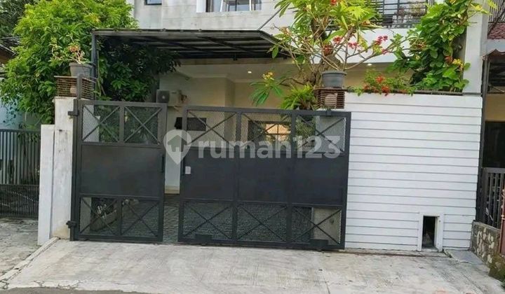 Jual Cepat Murah Saja Rumahdekat ke Senayan Park Kondisi Bagus