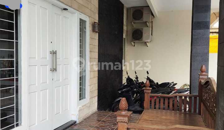Quick Sale Beautiful Huuk House Fully Furnished Renovated East Kelapa Gading North Jakarta 2