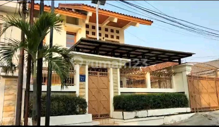 Jual Cepat Rumah Jalan Yado Row 2 Mobil Lega Radio Dalam Kebayoran Baru