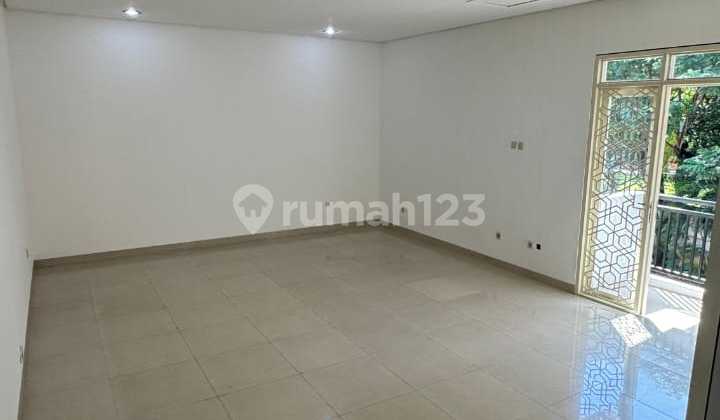 Quick Sale Residence One Hoek Bagus House Ready to Occupy