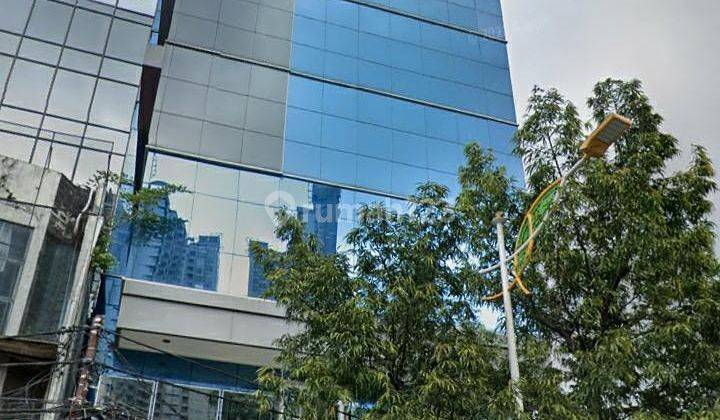 Gedung Kantor 8 Lantai di Sudirman Dijual Brand New 1