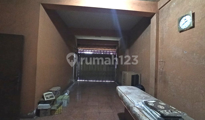 Rumah 0 Jalan Raya Protokol Surabaya, Bisa Dipakai Usaha Konercial Area 2