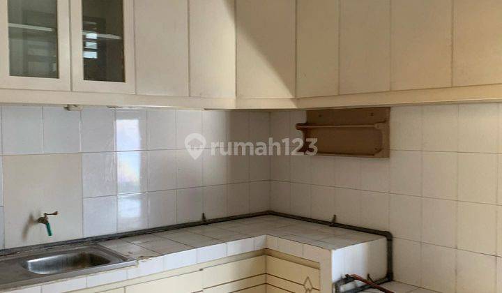 Rumah Siap Huni Disewakan Darmo Harapan Utara Vii Semi Furnish 3