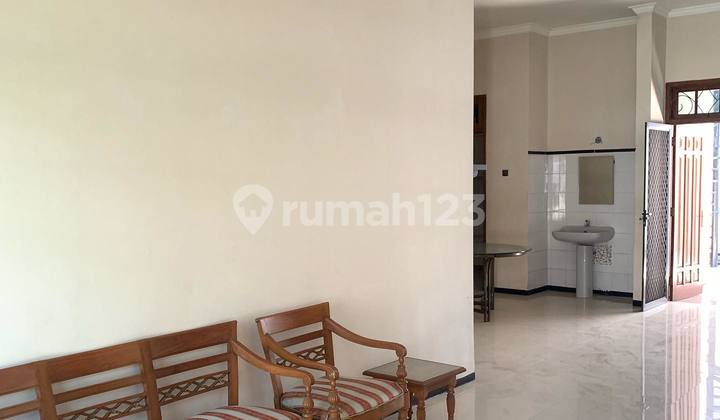 Rumah Siap Huni Disewakan Darmo Harapan Utara Vii Semi Furnish 16