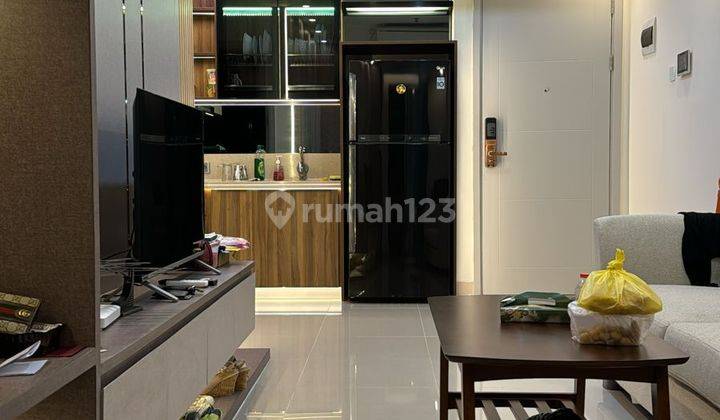 Apartemen full furnish 2 bedroom. Baru Gress GRAMD SUNGKONO LAGON 1