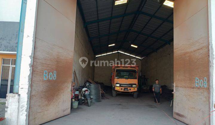 Gudang siap huni area pergudangan strategis akses kontainer 40" 2