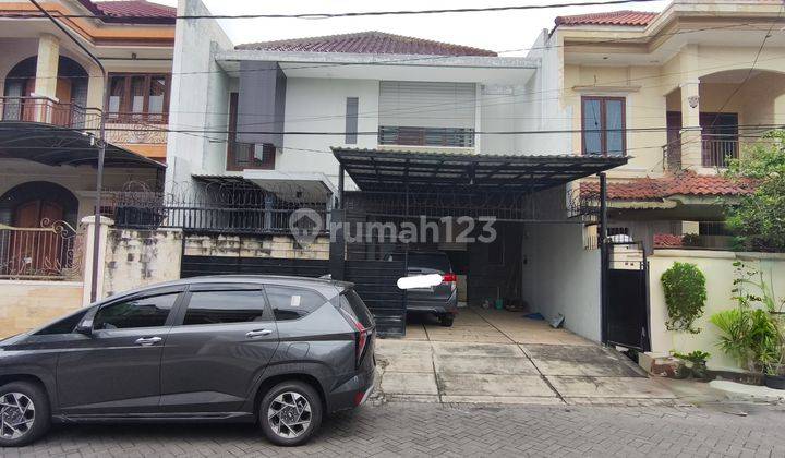 Rumah Ciamik Siap Huni Lokasi Favourite Jalan Lebar 3 Mobil  1