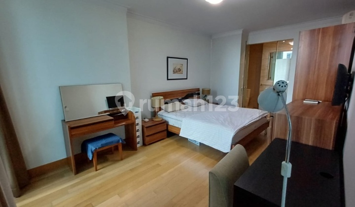 Residence 8 Type 1 Bedroom Vie Kolam Renang Furnished Harga Nego 2