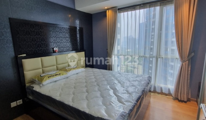 Casa Grande Phase 1 Tower Montreal Middle Floor Pool View Furnished