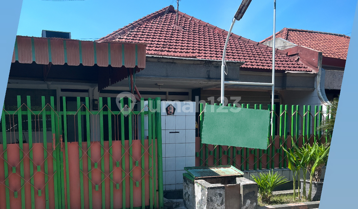 Murah rumah di manyar dekat supermarket Murah rumah di manyar dekat supermarket