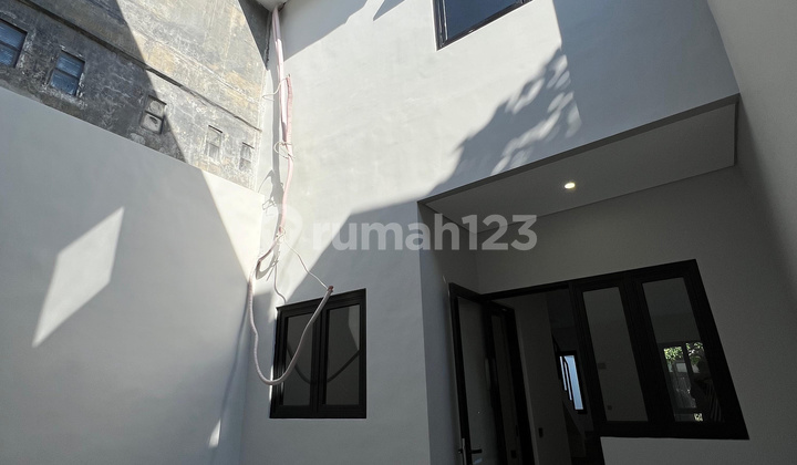 new house in Manukan near PTC Gwalk Tunjungan city center 2