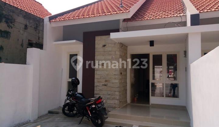 For Sale: 1-Story House in Gubeng-Kertajaya 2
