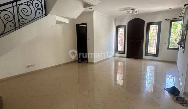 Rumah Wisata Bukit Mas 1 Cluster Madrid Siap Huni, Granit Tile 1