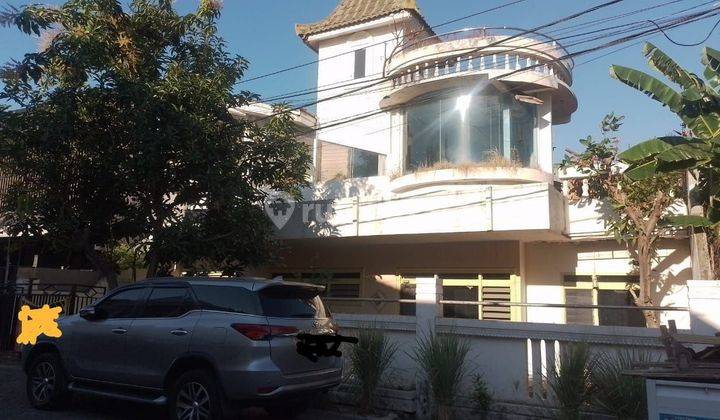 Rumah Hitung Tanah Mojoklangru Strategis, Row 3 Mobil 1