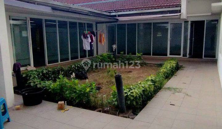 Tempat Usaha Raya Darmo Area Komersial Pusat Kota 1