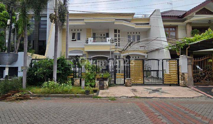 Rumah 2 Lantai Araya 1 Strategis Siap Huni  1