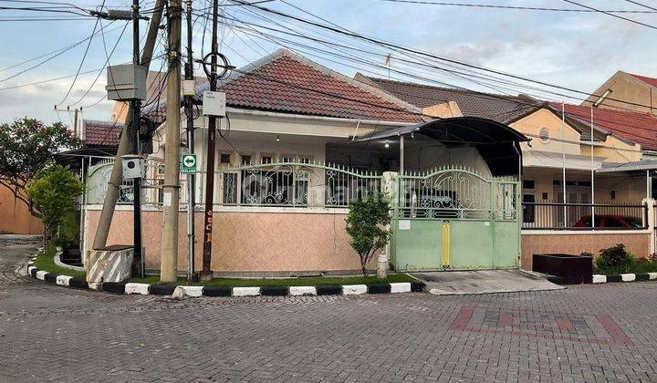 Rumah Mulyosari Prima Daerah Kenjeran, Row 3 Mobil 1