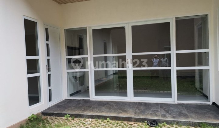 Rumah Jemursari Surabaya Bebas Banjir Row Jalan 2 Mobil Rumah Jemursari Surabaya Bebas Banjir Row Jalan 2 Mobil