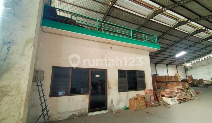 Gudang Margomulyo Indah Tembusan Grand Pakuwon, Kontainer 40Ft