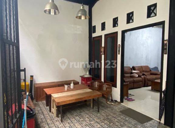 Dijual Rumah 2 lt Dekat Tol Depok-Antasari 1