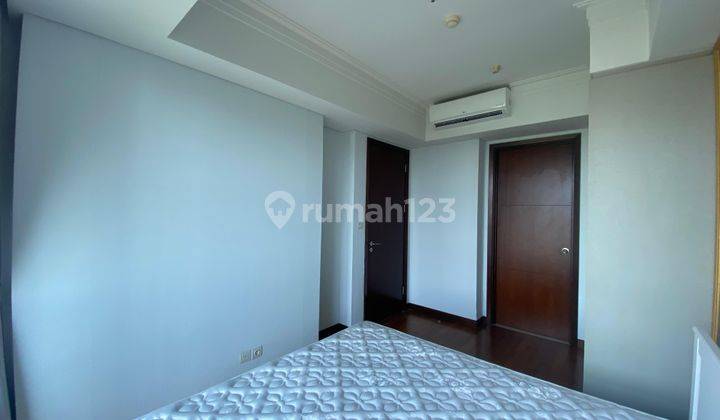 Apartement Casa Grande Phase 2 2 BR Furnished Bagus 2