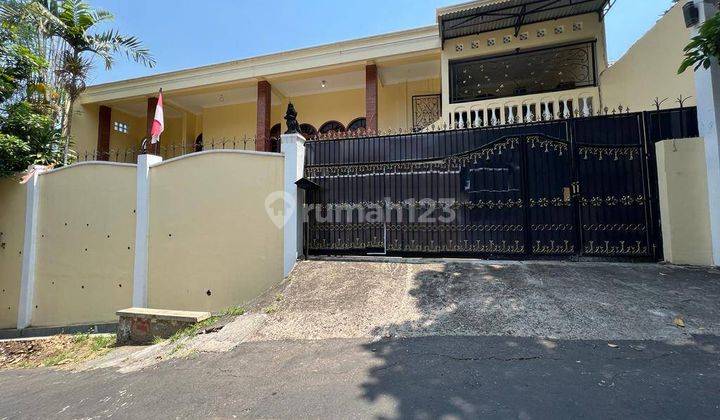 Dijual Rumah Mewah Lokasi Strategis di Jl. Bukit Coklat Semarang 1