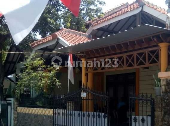 Rumah Dijual Jl. Wonodri Baru Iv, Semarang 1