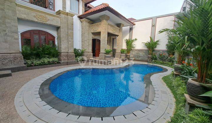 Luxury house for sale in strategic location in Denpasar, Bali 2