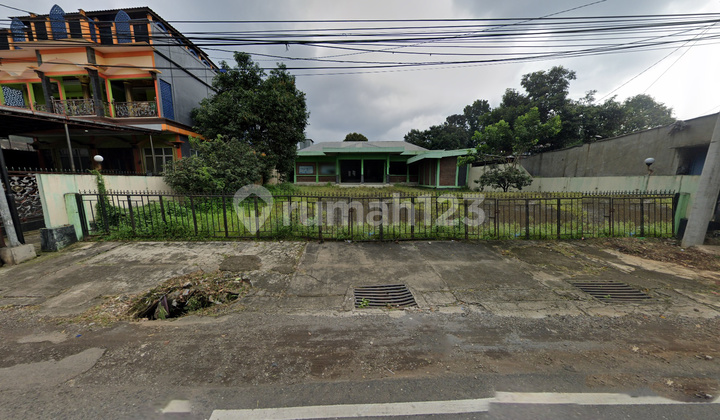 For Sale: Shop House Located on Perintis Kemerdekaan Main Road, Semarang 1