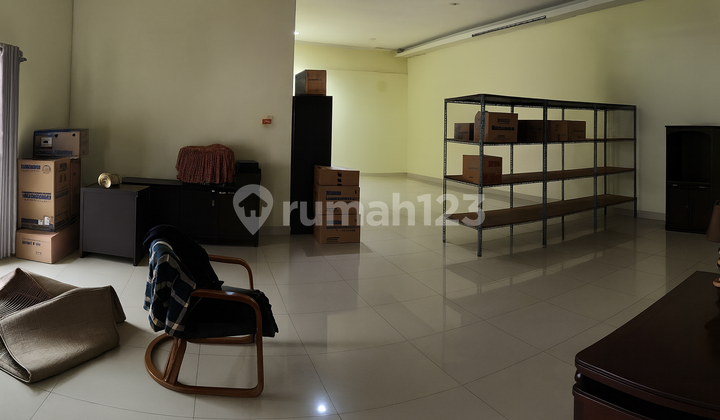 Dijual Rumah Lokasi Tengah Kota di Jl. Sidorejo Semarang 2
