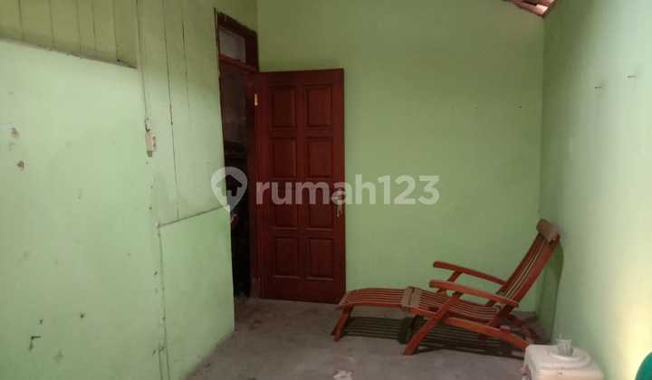 Dijual Rumah Lokasi Strategis di Jl. Cinde Selatan Semarang 2