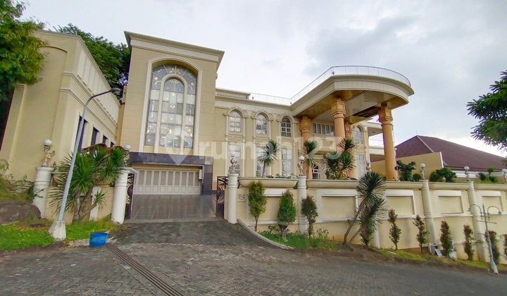 Dijual Rumah Mewah di Jl. Bukit Baladewa Bukitsari Semarang 2