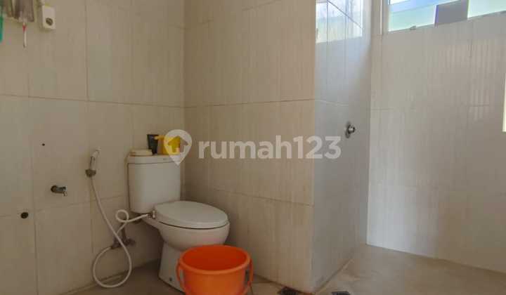 Dijual Rumah Lokasi Strategis Berada di Bukit Sari Semarang 2