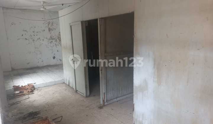 For Rent House Central City Location on Jl. Pandansari Semarang