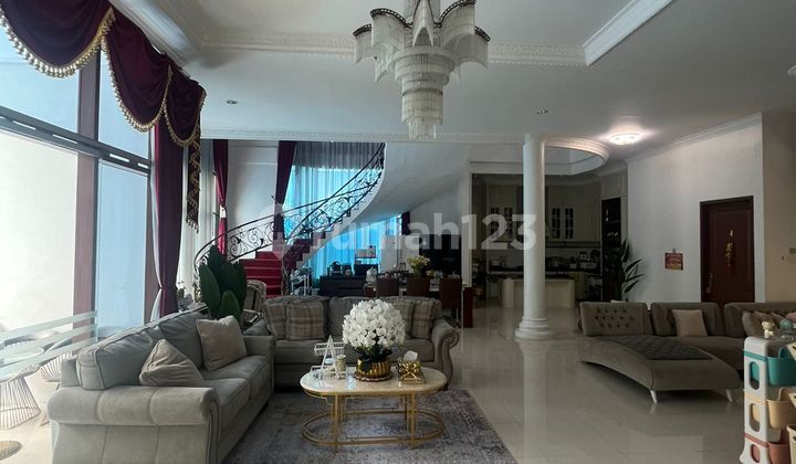 For Sale Semi Furnished Luxury House on Jl. Gondang Timur, Semarang 1