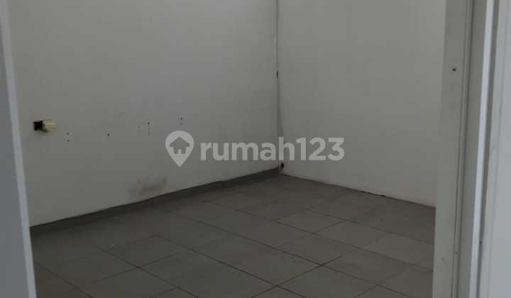 For Rent: City Center Shop House on Jl. Indraprasta Semarang 2