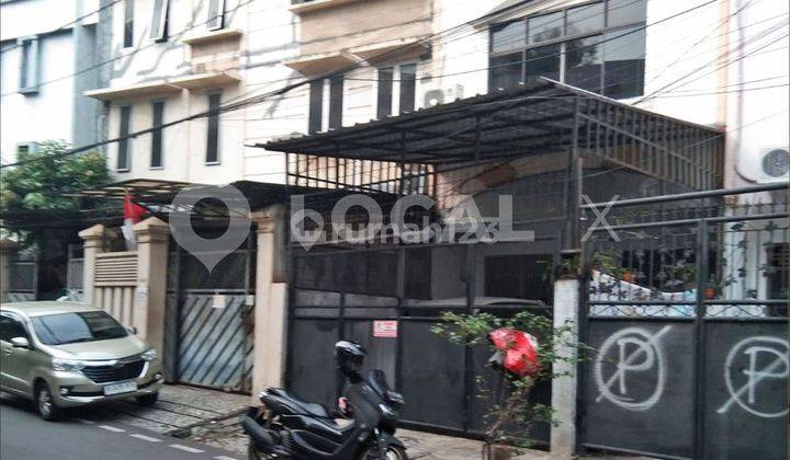 Rumah Jl. Bacan Gambir, Jakarta Pusat 1