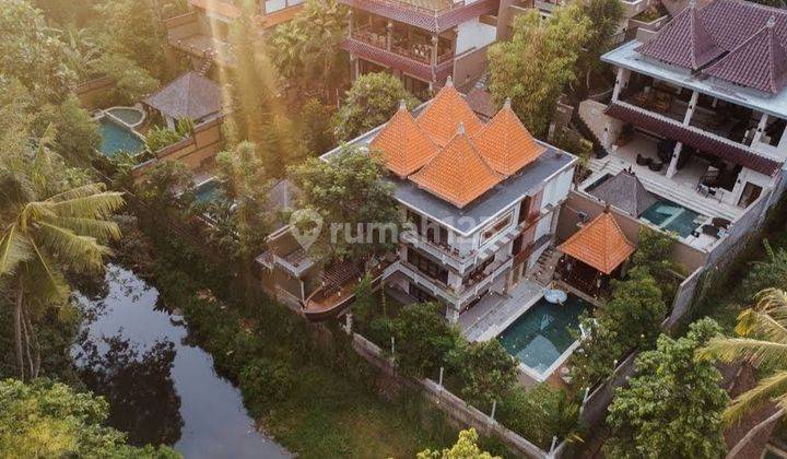 Villa Los Sungai 2 Lantai Nyanyi Tabanan 480m2 Land 5 Kamar Tidur 4