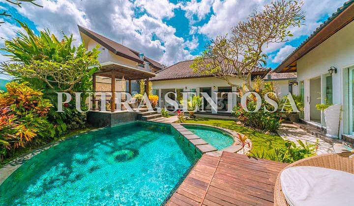 Luxury Villa Canggu Berawa Brand New 1