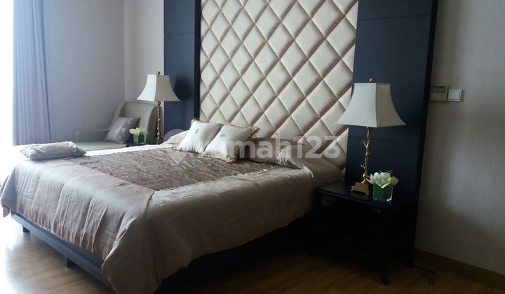 Apartemen The Peak Sudirman High Floor