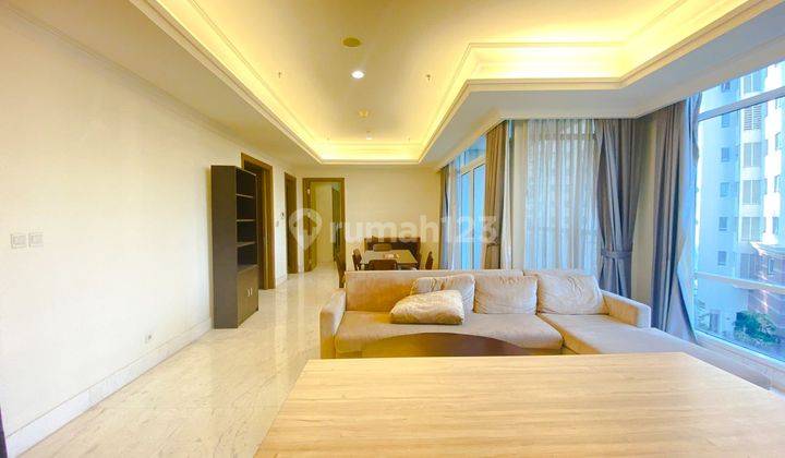 Apartemen Botanica Tower 3 Low Floor 2 Kamar Coldwell Banker 2