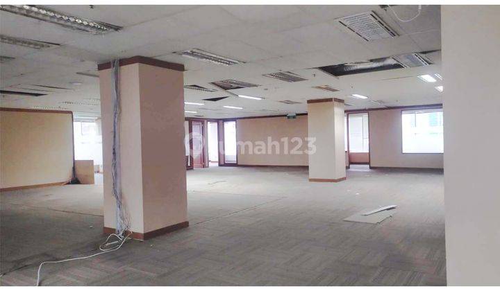 Kantor Mega Plaza 100 M2 Dan Ukuran Lainnya Coldwell Banker 2