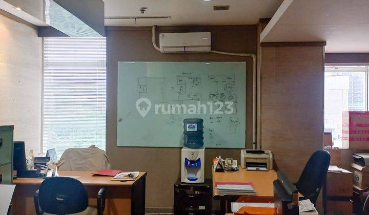 Kantor Gedung Trio 150 M2 Dan Ukuran Lainnya Coldwell Banker 2